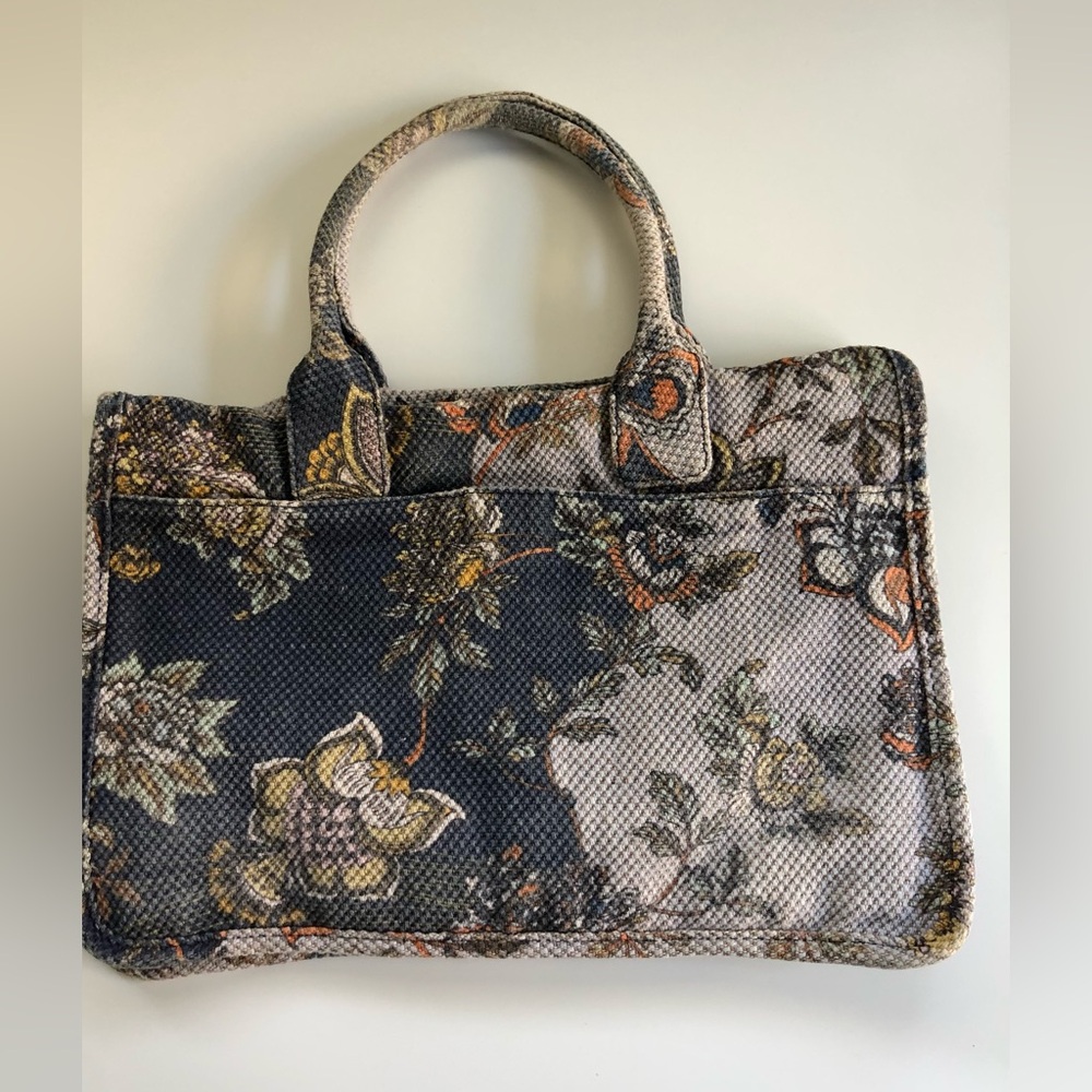 Vince Camuto Orla Tote Canvas Mix Master Floral Cotton Linen - Picture 4 of 11